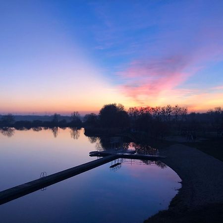 Hotel & Restaurant Haus Am See Locknitz 외부 사진