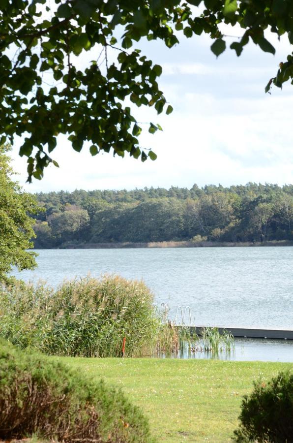 Hotel & Restaurant Haus Am See Locknitz 외부 사진