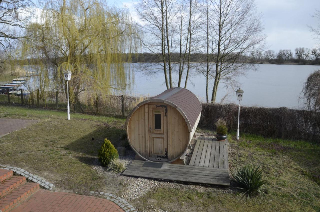 Hotel & Restaurant Haus Am See Locknitz 외부 사진