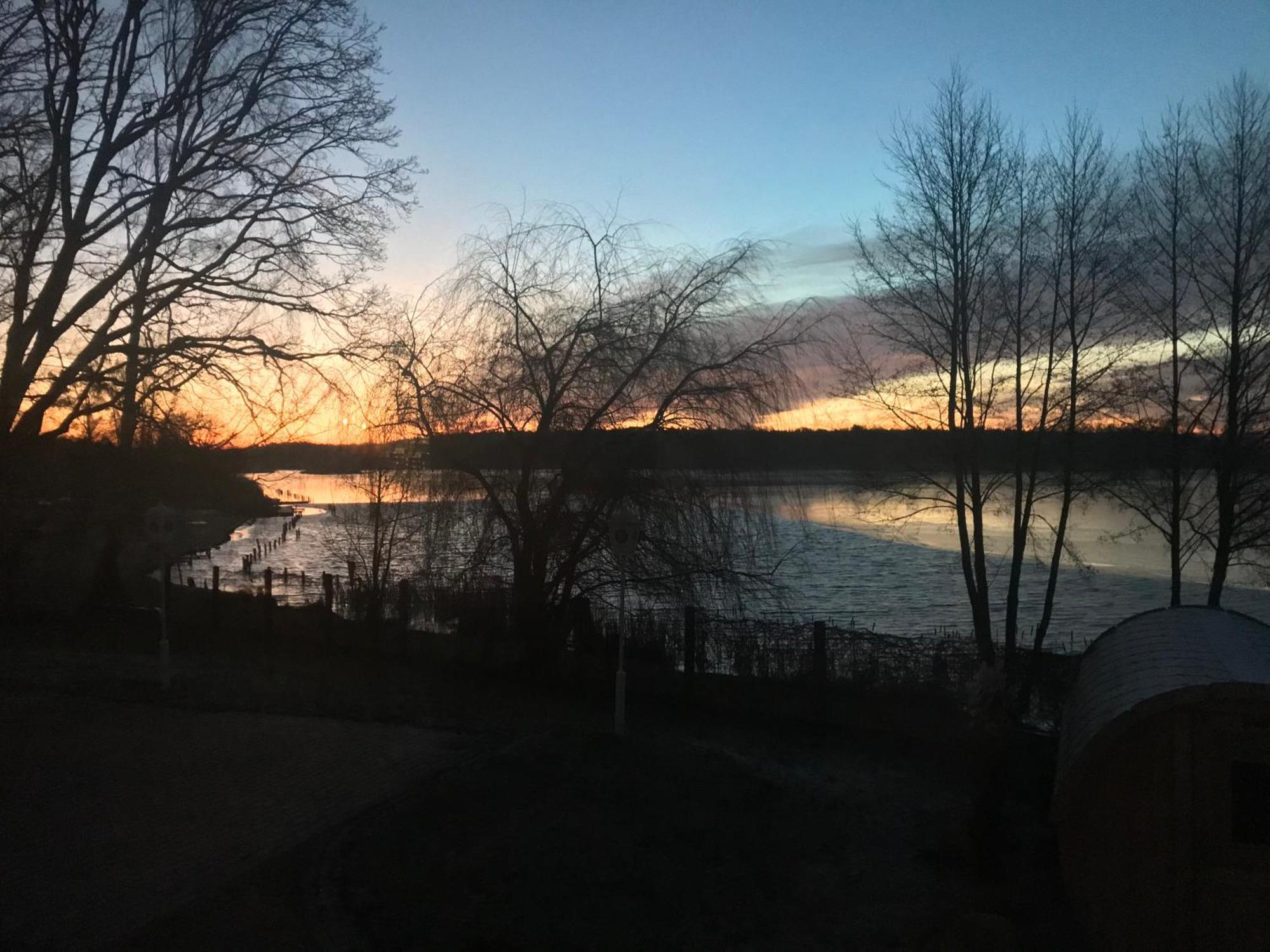 Hotel & Restaurant Haus Am See Locknitz 외부 사진