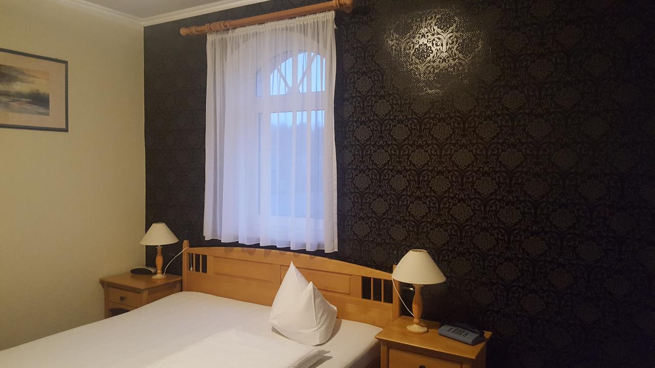 Hotel & Restaurant Haus Am See Locknitz 외부 사진